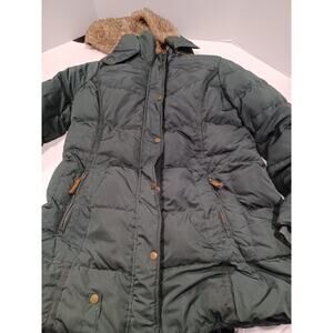 Dark Army green quilted Women’s Jacket Women's puffer coat Size Large